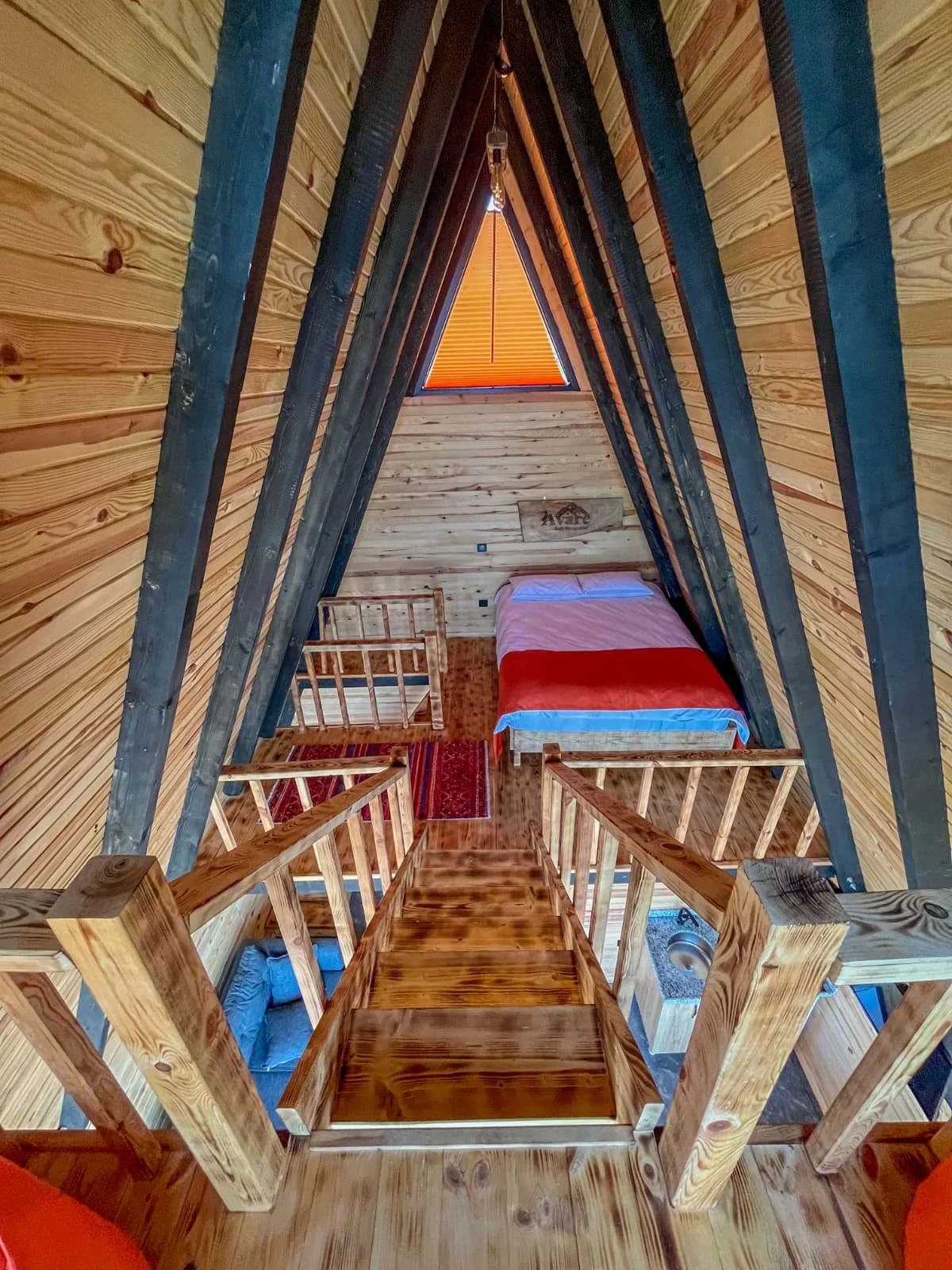 0b264c04-7c40-499c-86a2-80ec5024b6ee